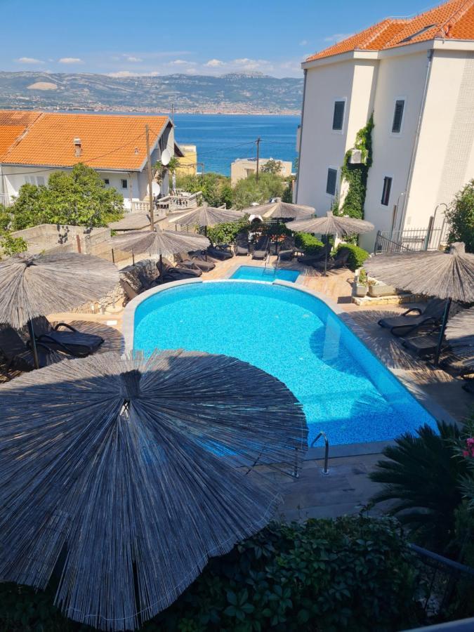 Apartment Relax Villa Salena Slatine Exterior foto
