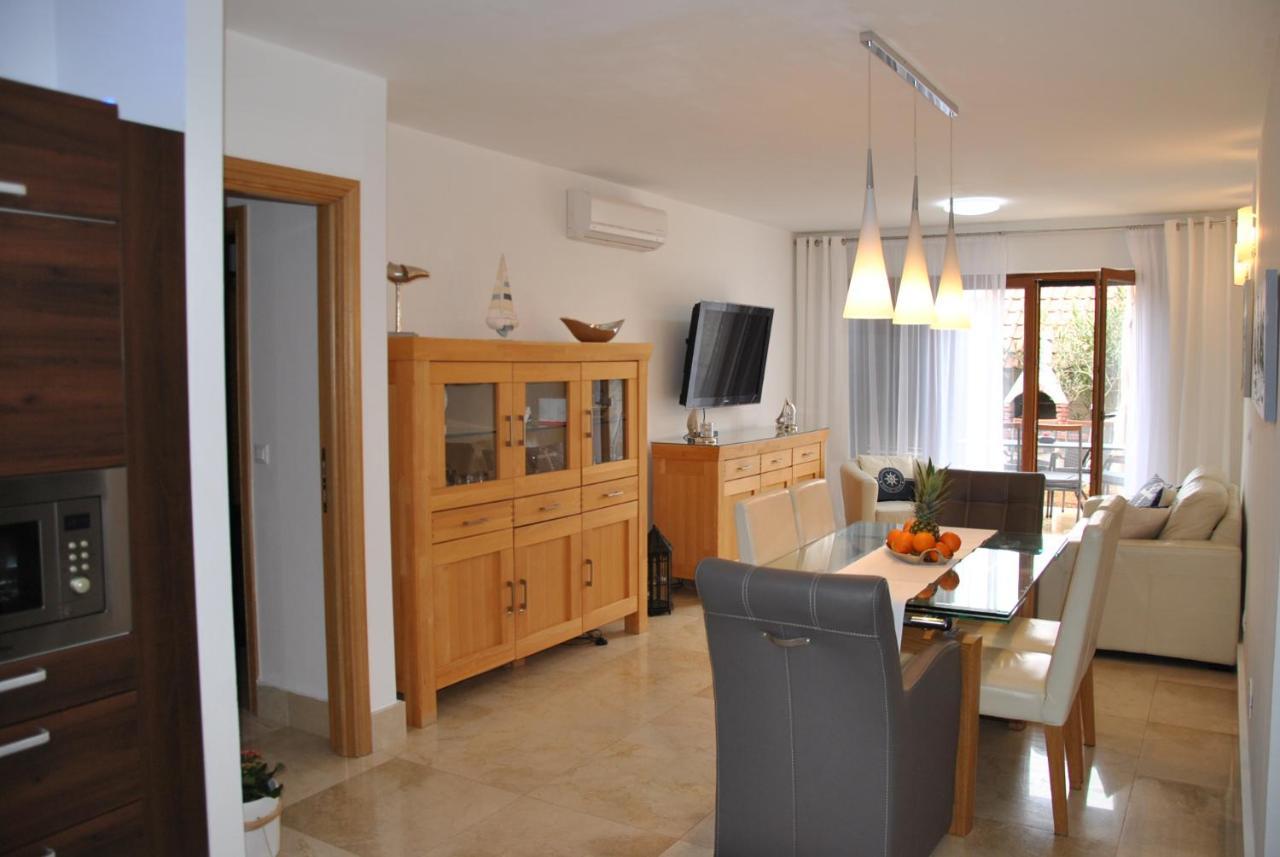 Apartment Relax Villa Salena Slatine Exterior foto